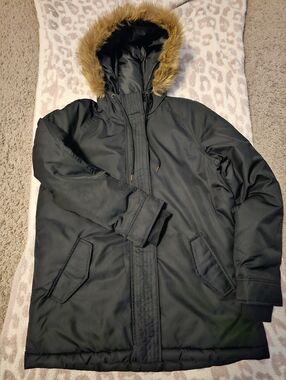 Old Navy Black Parka with Faux Fur Trim Hood